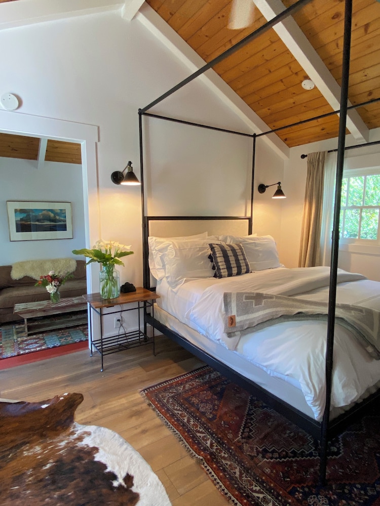 Beltane Ranch 15