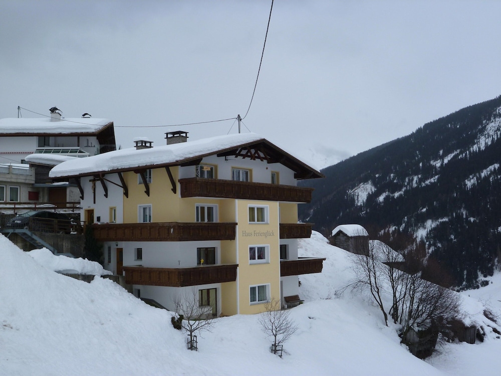 Chalet in Kappl Near Ski Lift & Erlebnispark