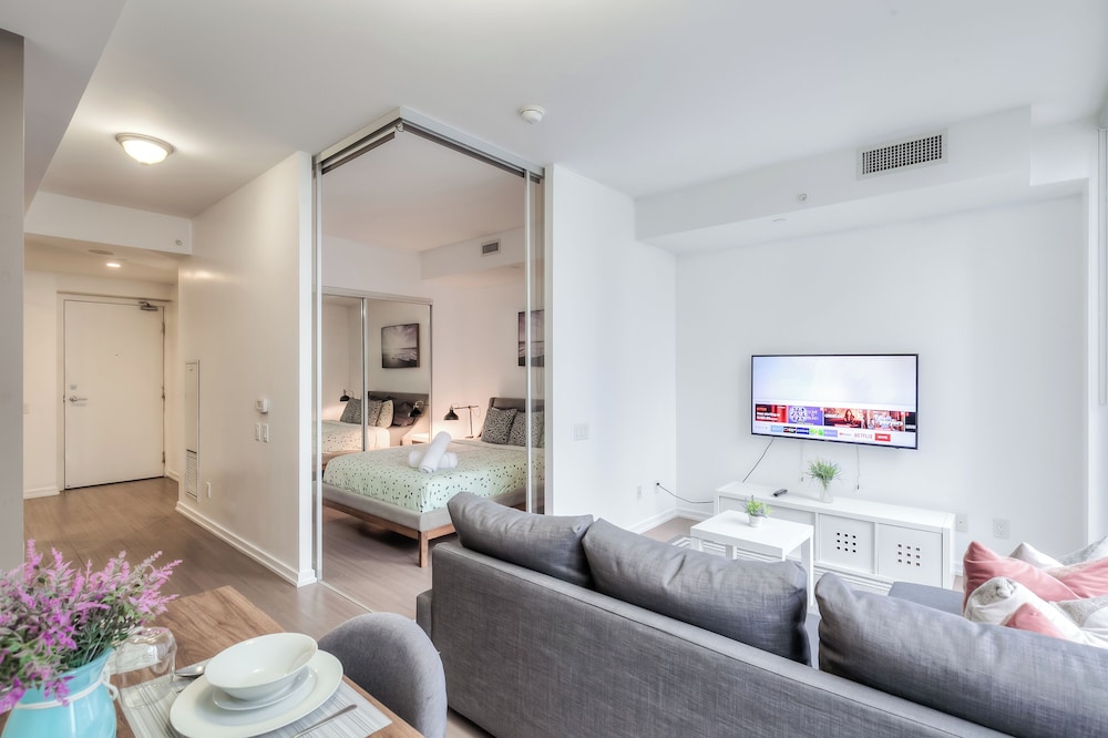 Fort York Suite