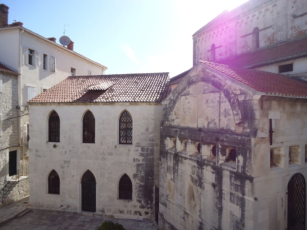 Photo 13