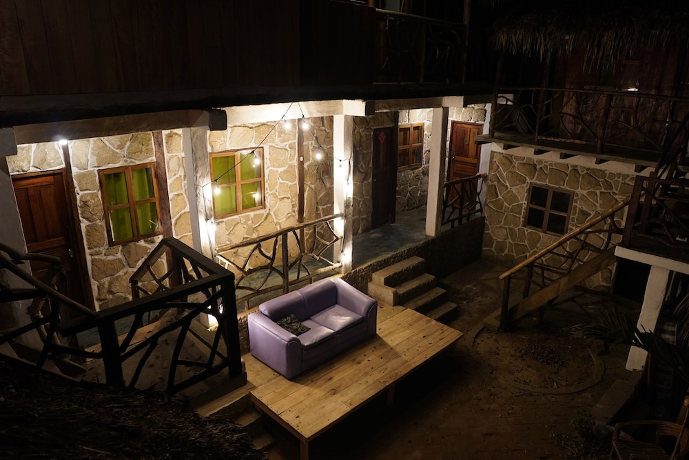 Photo 23