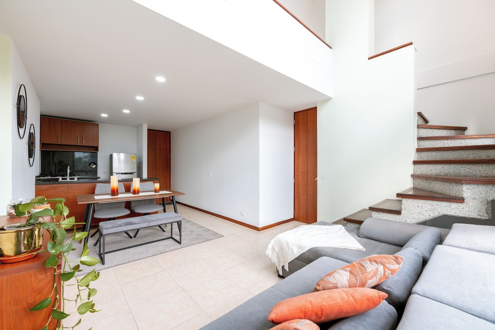 Apartamentos SETAI