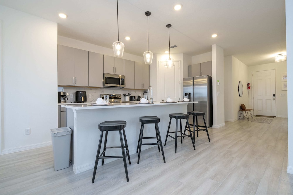 Gorgeous 4Bd W/ Gameroom Close To Disney @ Glen West Haven 2198