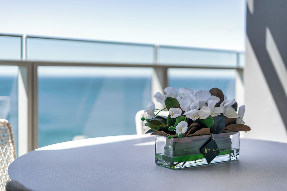 Jewel Beachfront Residences