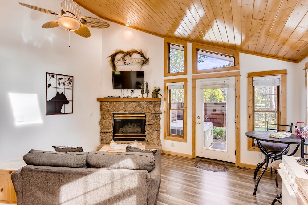 Estes Park Condos - Property Image 144