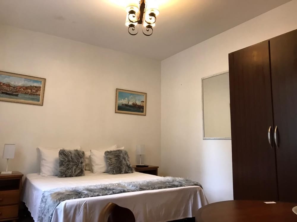 Pousada Quinta dos Doges Ltda