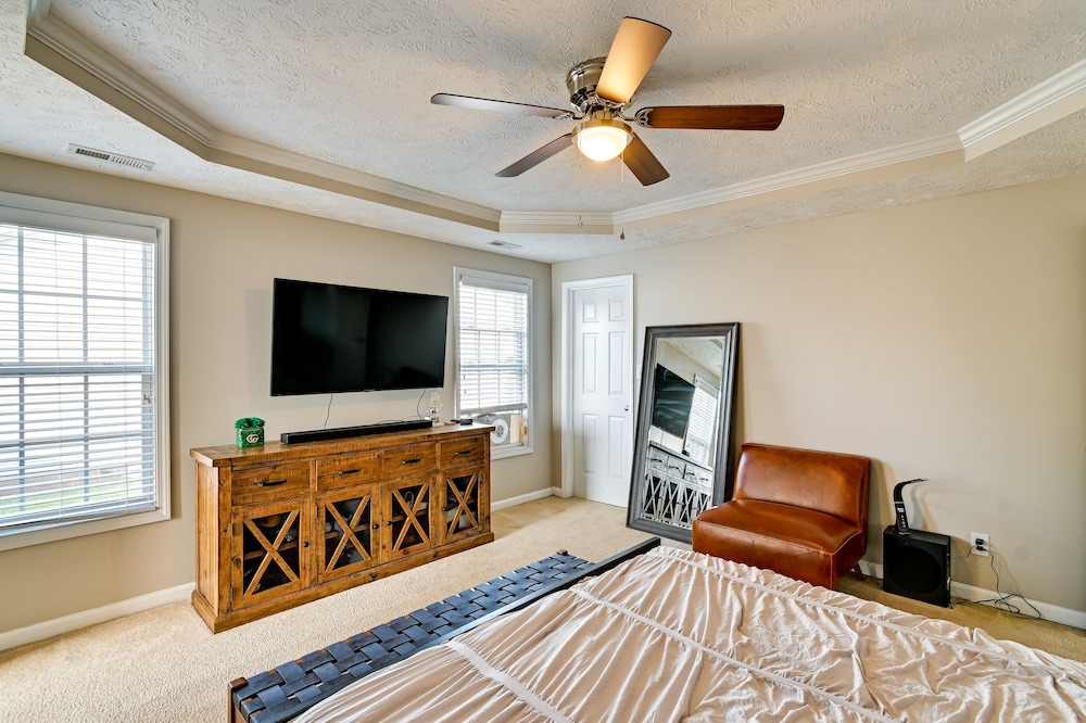 Hope Mills Family Home w/ Huge Backyard! - Property Image 24