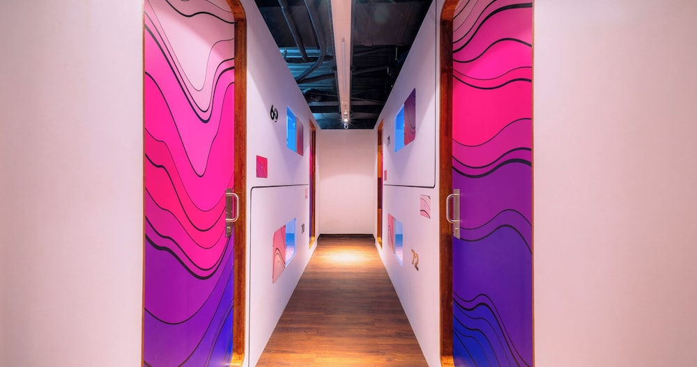 CRiB by Bobobox, Kuningan, Jakarta