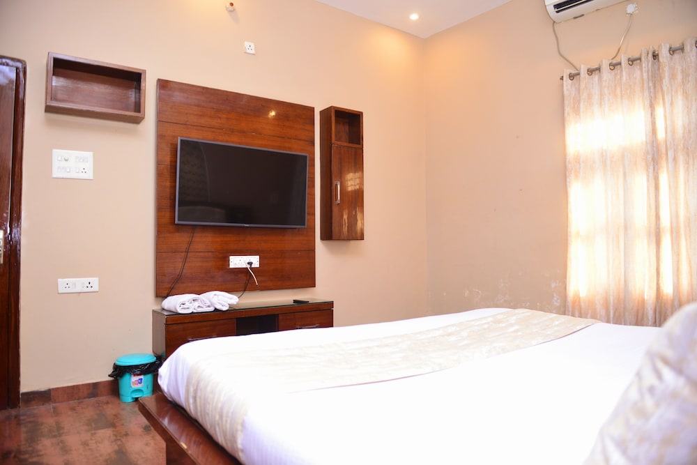 Hotel Signature Villa view 2