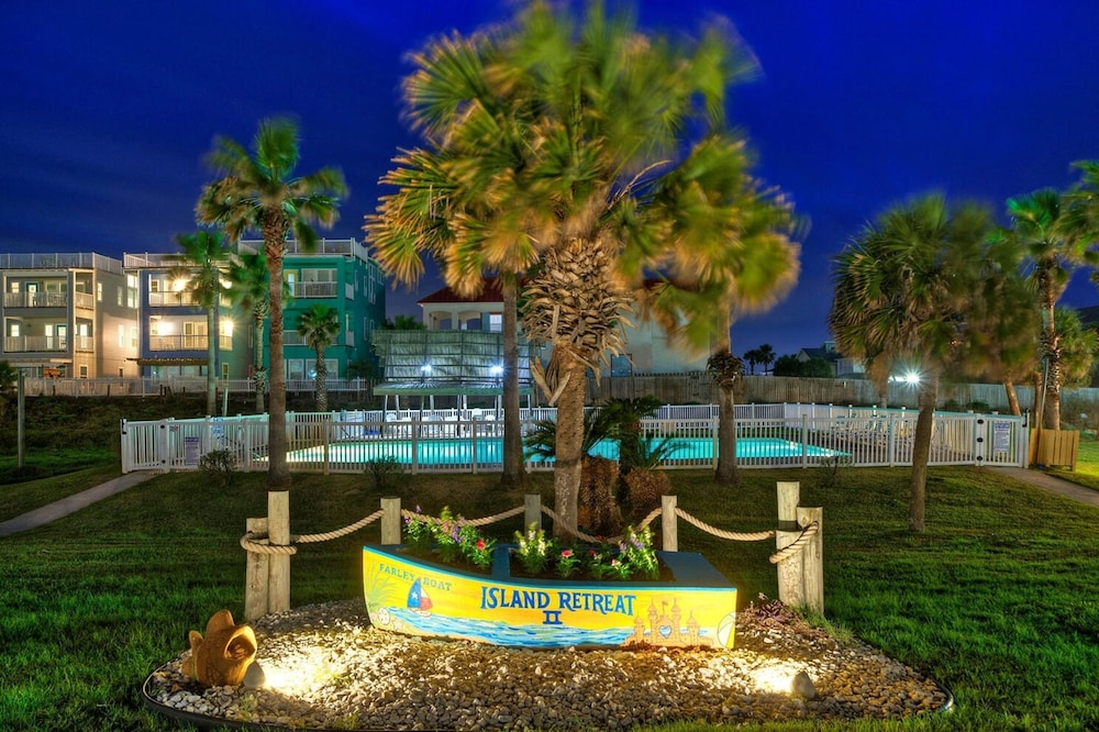 Summer Love by Avantstay Ocean View Pickleball