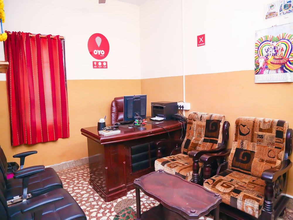 OYO 7141 SS Guest House