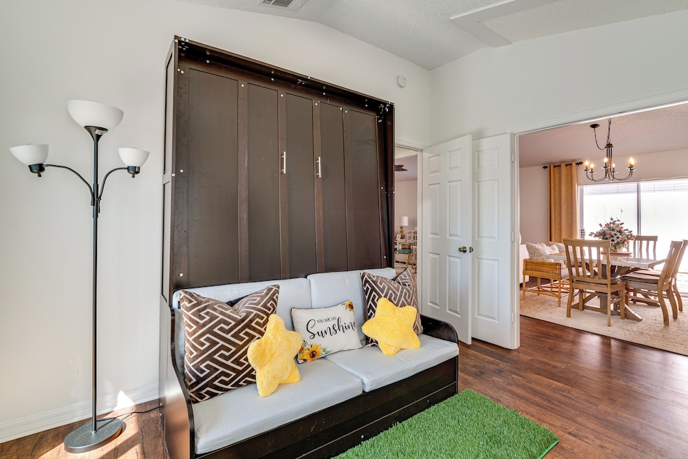Private Pool & Golf Cart! Villa By Spanish Springs