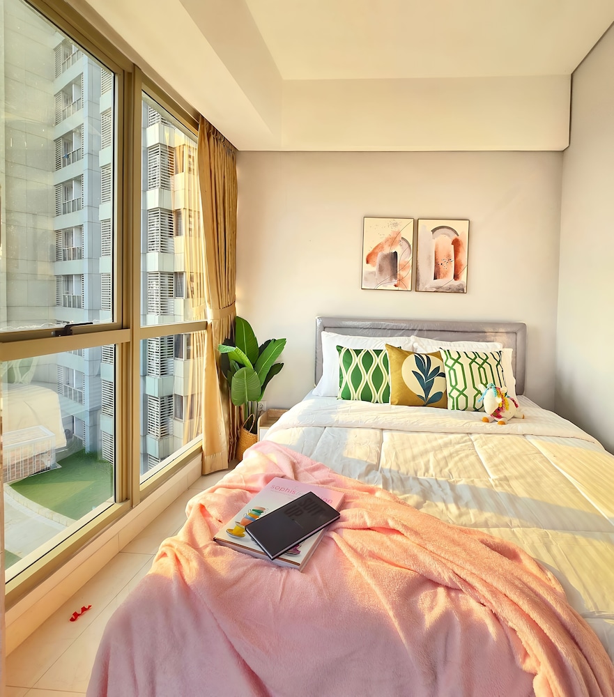 Staysanliving - Taman Anggrek Residence