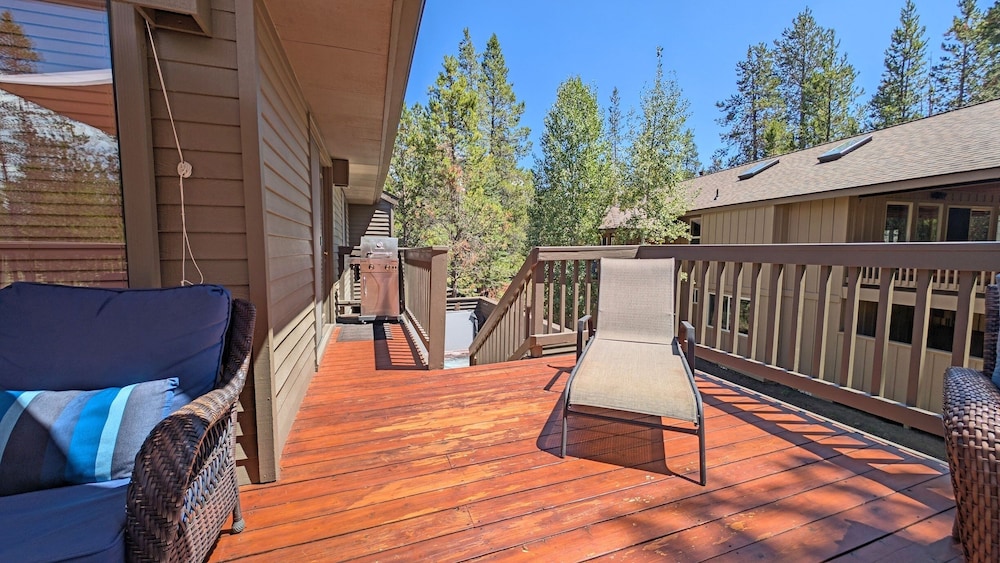 Red Cedar 53 3 Bedroom Home