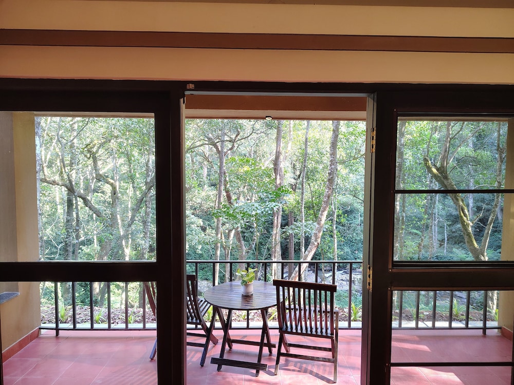 Nirjhara Coorg