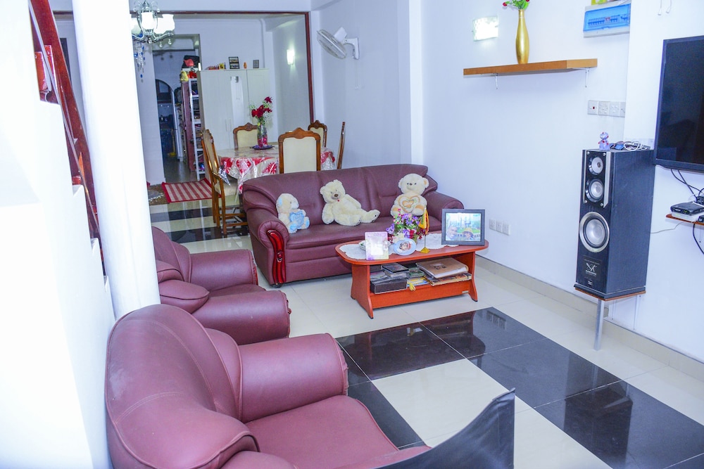 Elsy Villa view 2