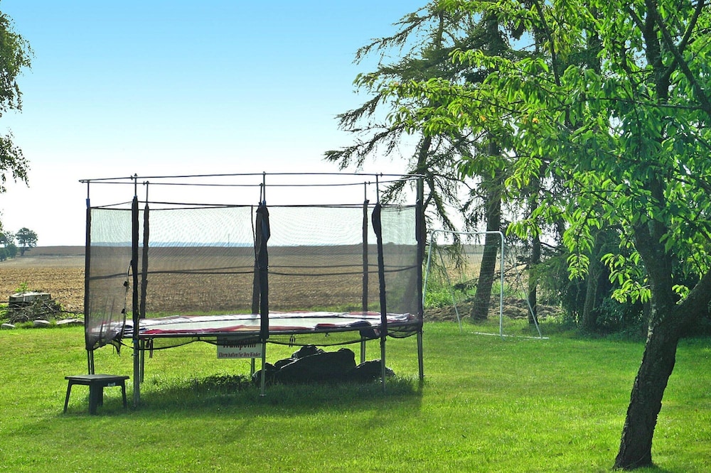 Reihenhaus Vieregge in Deutschland mit Terrasse