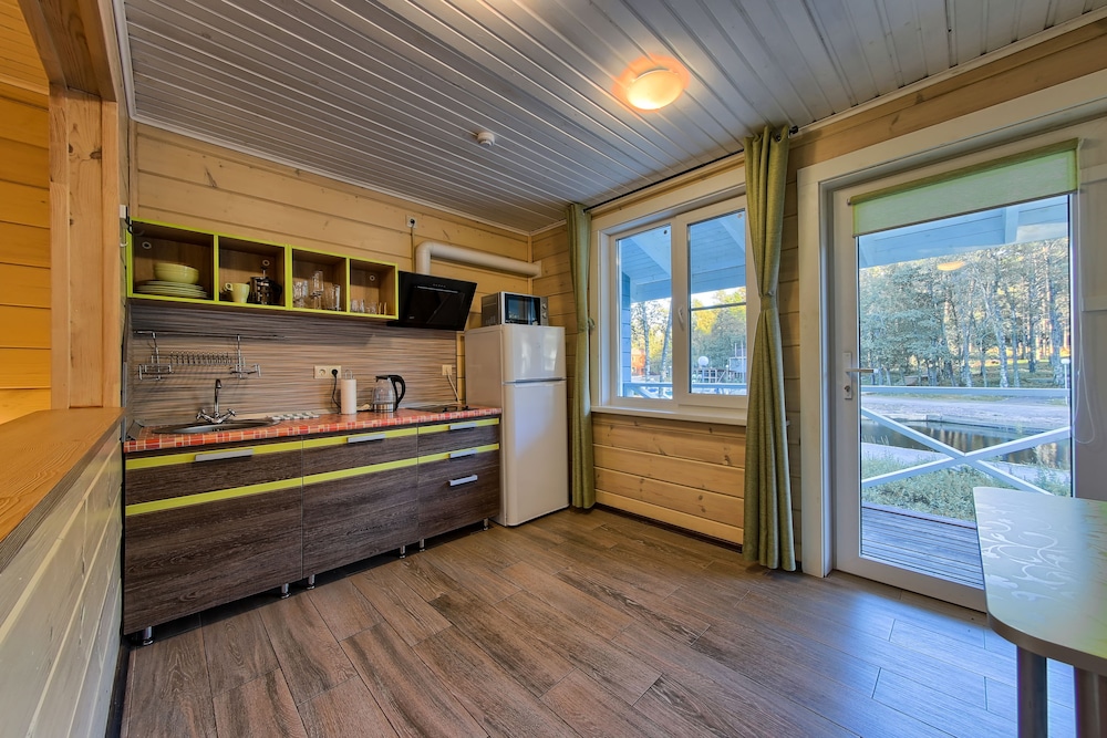 LADOGA OZERO hotel