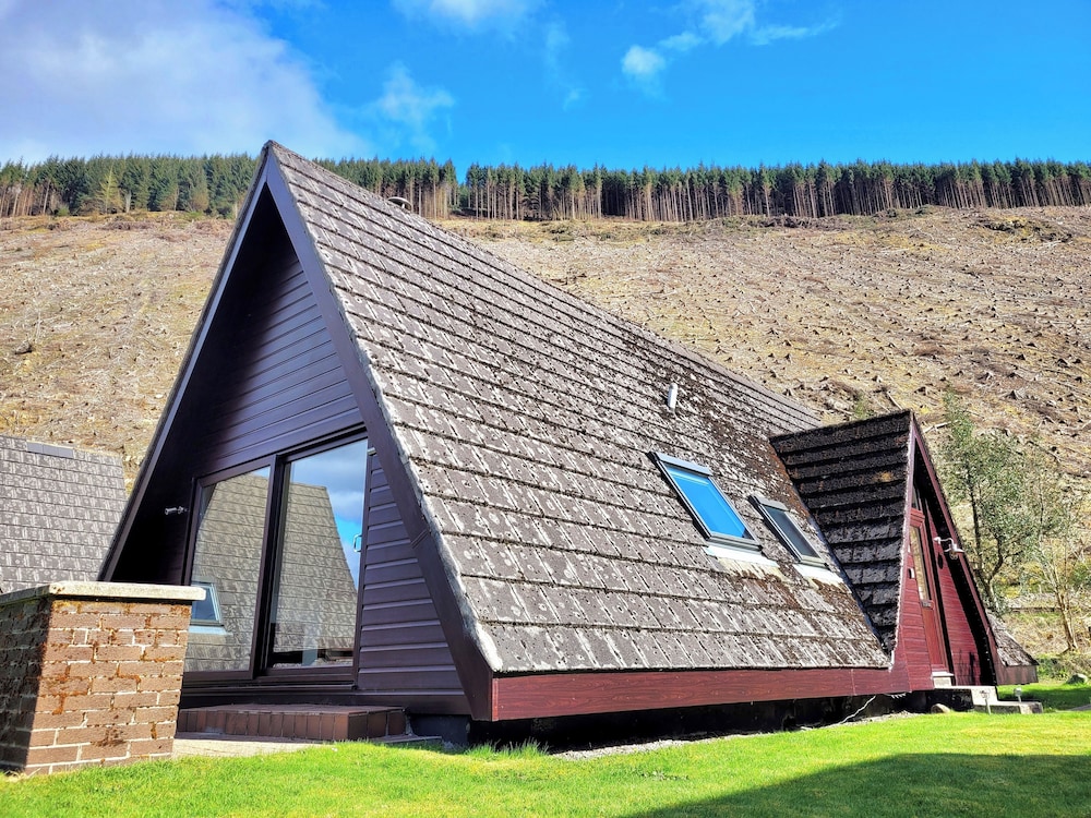 Lodge 2 - Inglewood Lodge