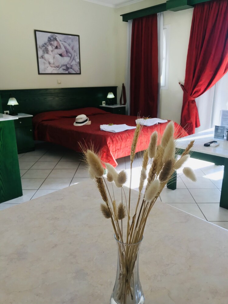 Photo 32