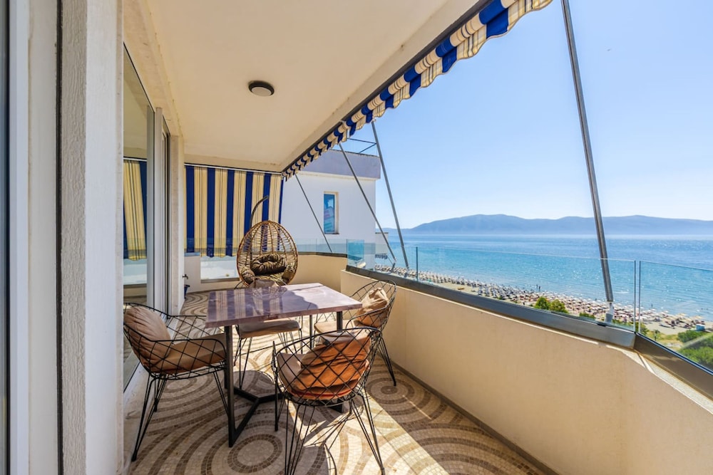 Tropicana Apartment Free Parking