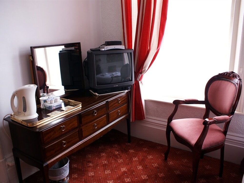 Highfield Hotel