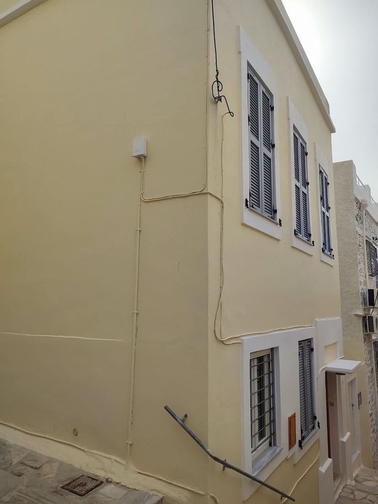Classic Villa Alexandra Ermoupoli-syros Vaporia