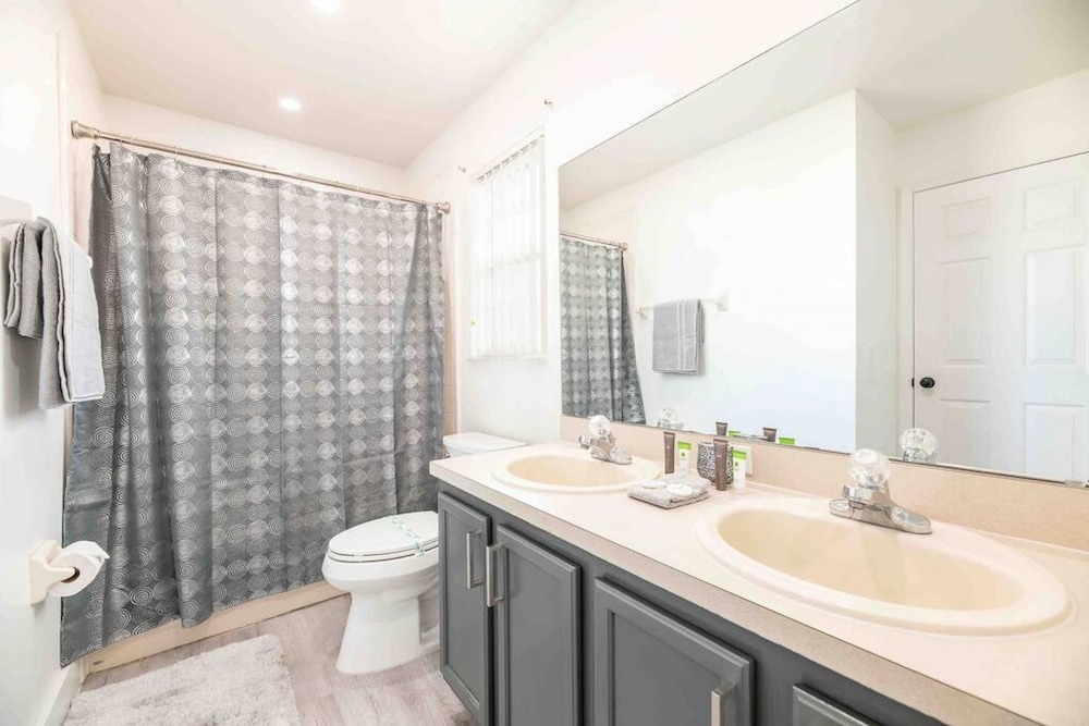Super Glam- Designs Game Room Pool