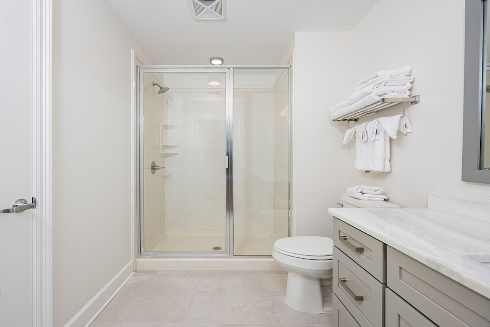 Phoenix Gulf Shores Ii 1403 3 Bedroom Condo