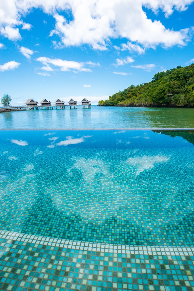 Palau Pacific Resort 15