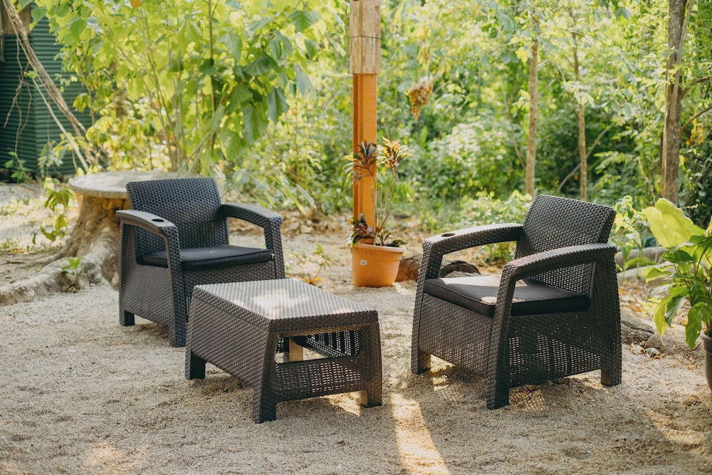 Chilamate Rainforest Beach Retreat