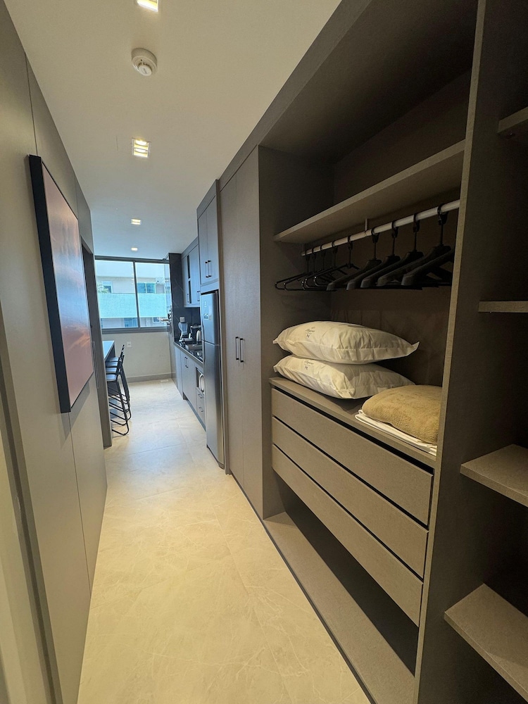 Elegance Residence