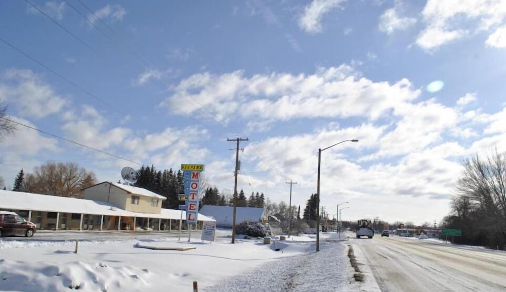 Neepawa motel