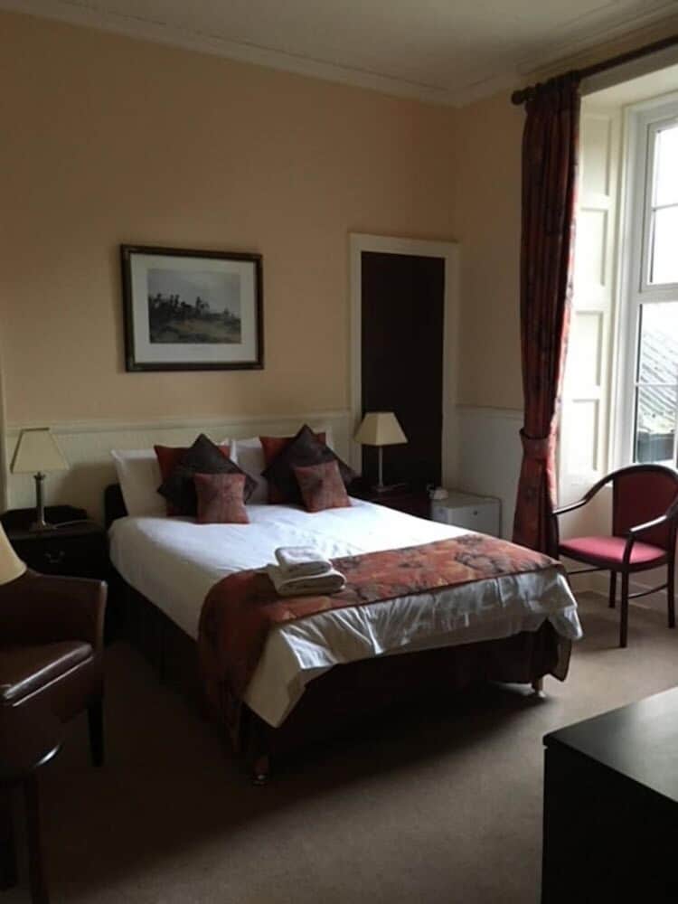 Crown Guesthouse view 3