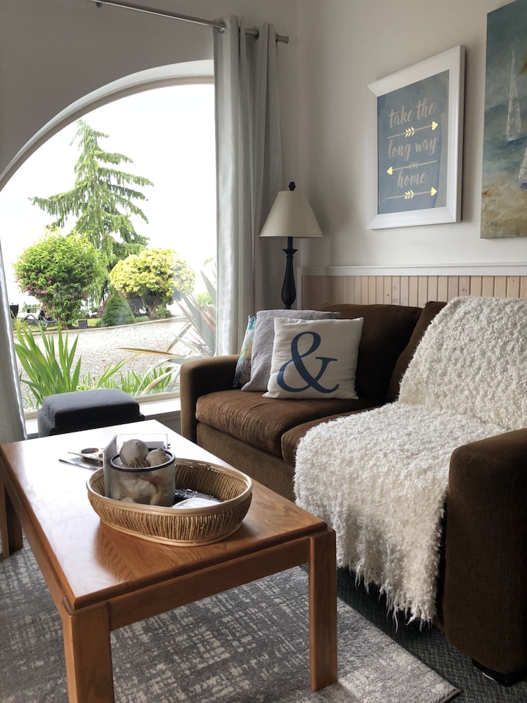 Qualicum Breeze Beach Resort