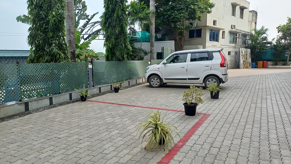 Sign Inn Apart Hotel Sriperumbudur