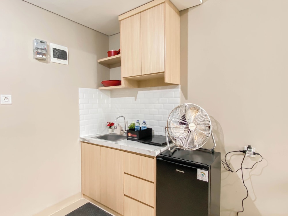 Cream Tone 1Br At Royal Sentul Park Apartment