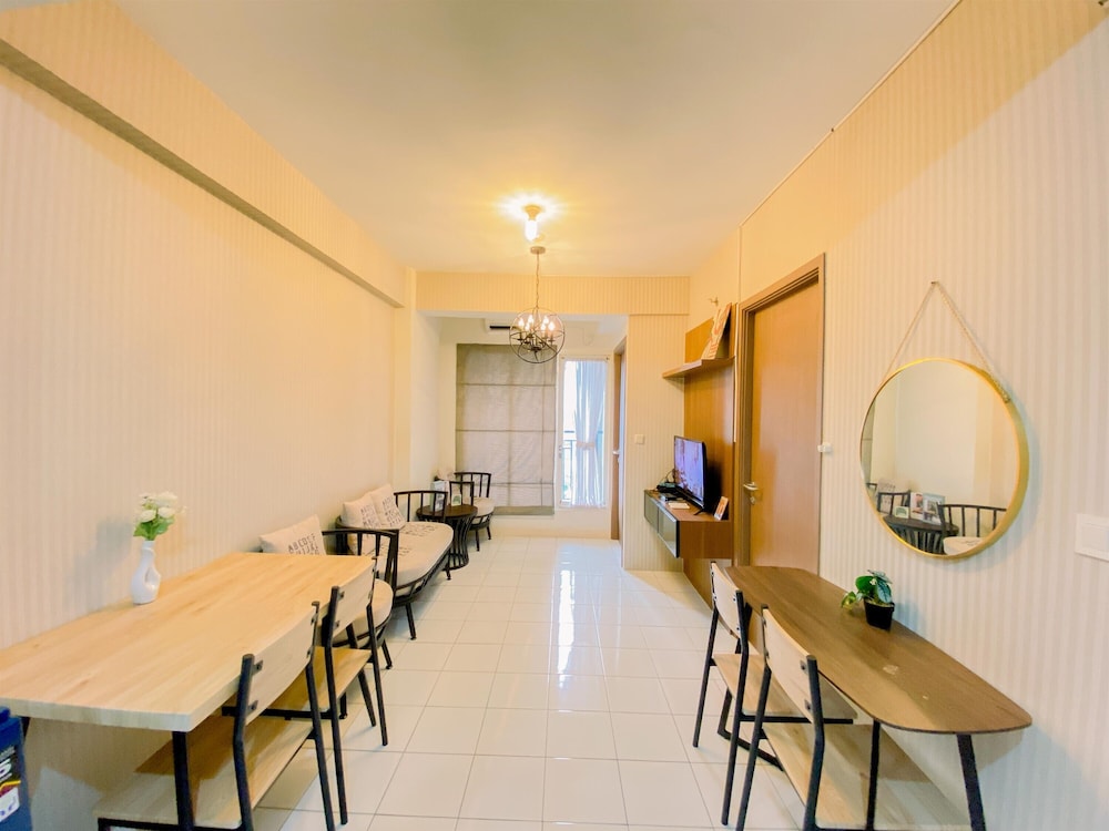 Well Furnished and Comfy 3BR Podomoro Golf View Apartment