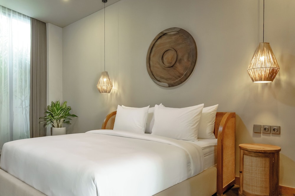 AMO Residences