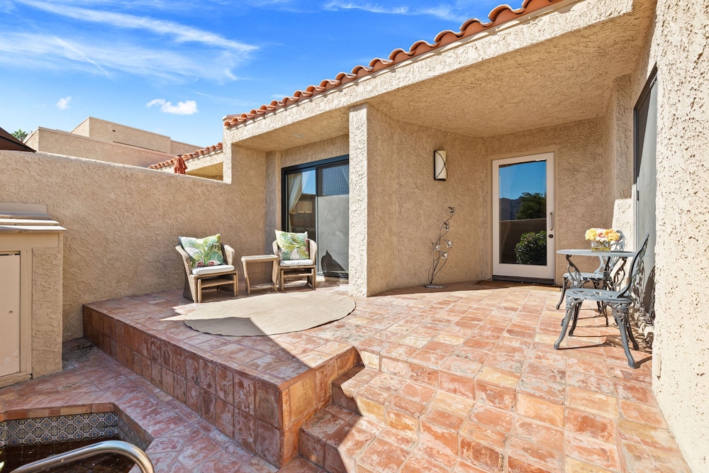 Ironwood Desert Retreat With Private Jacuzzi Scenic Views