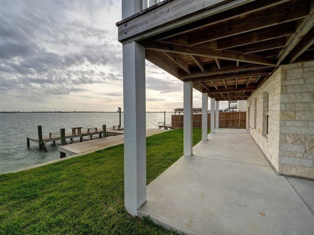 Casa Del Sol by Miss Kitty’s