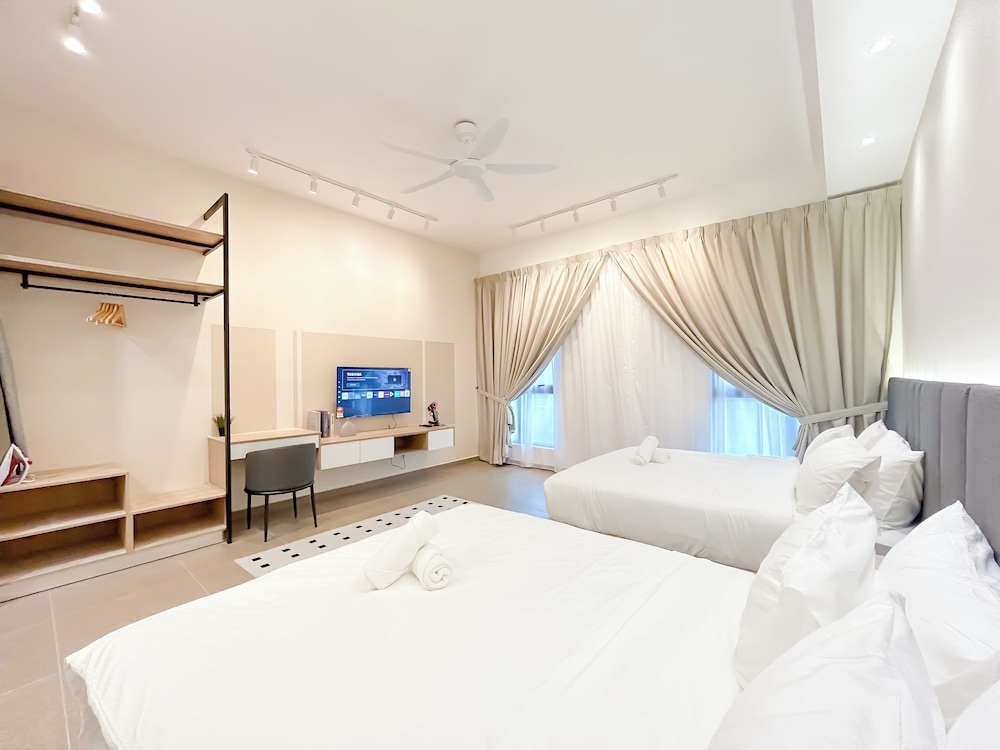 Mossaz by Manhattan Group