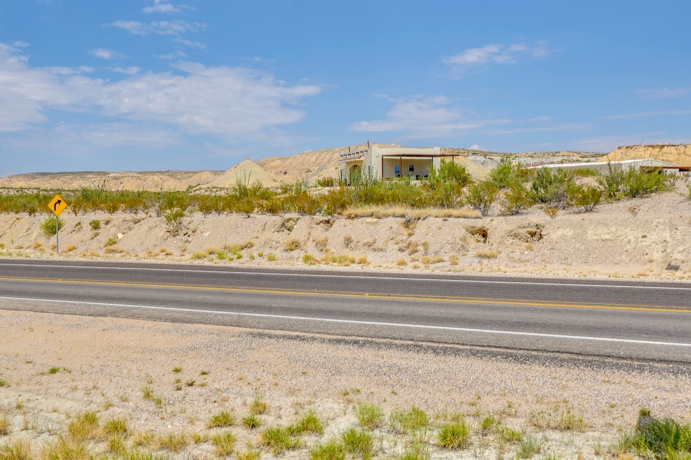 Vibrant Terlingua Vacation Rental Near Big Bend! view 2