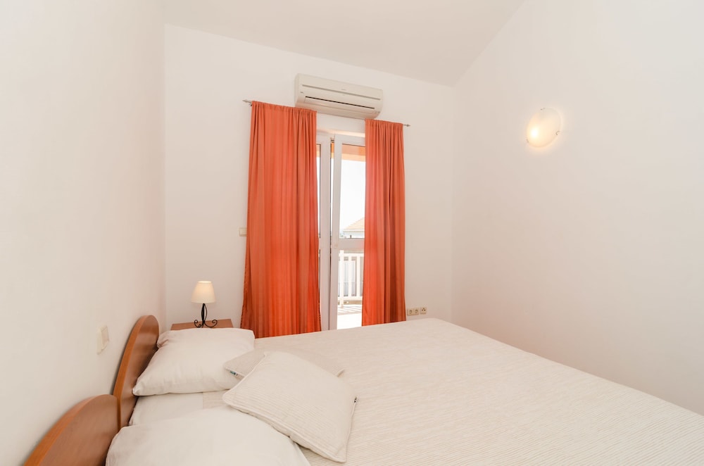 Burum Apartments