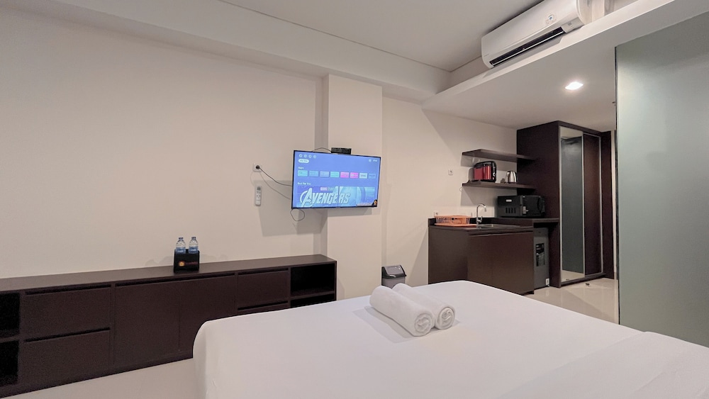 Stylish Studio (No Kitchen) Apartment At Skales Residence Nusa Dua Bali