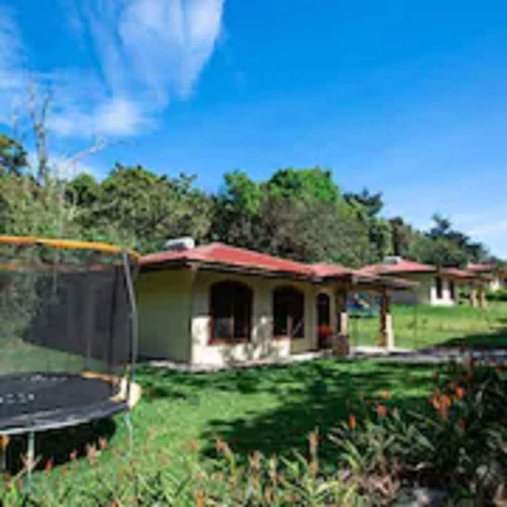 Monteverde Cloud Forest Vacations - Villas Macadamia - Monteverde - Property Image 1