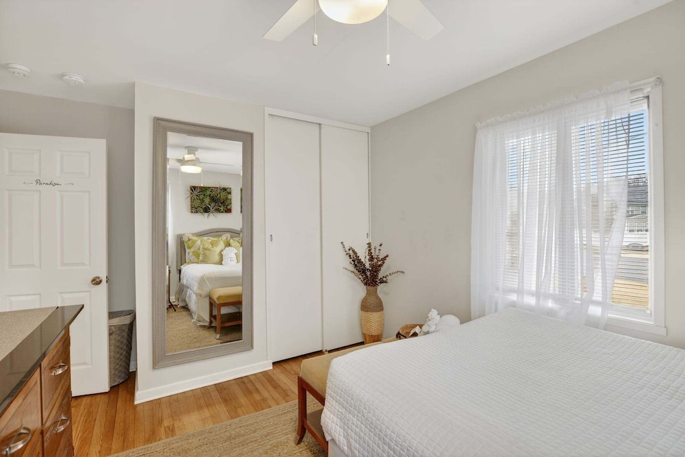 Elegant Home With Game Room Near Bwi 3 Bedroom Home