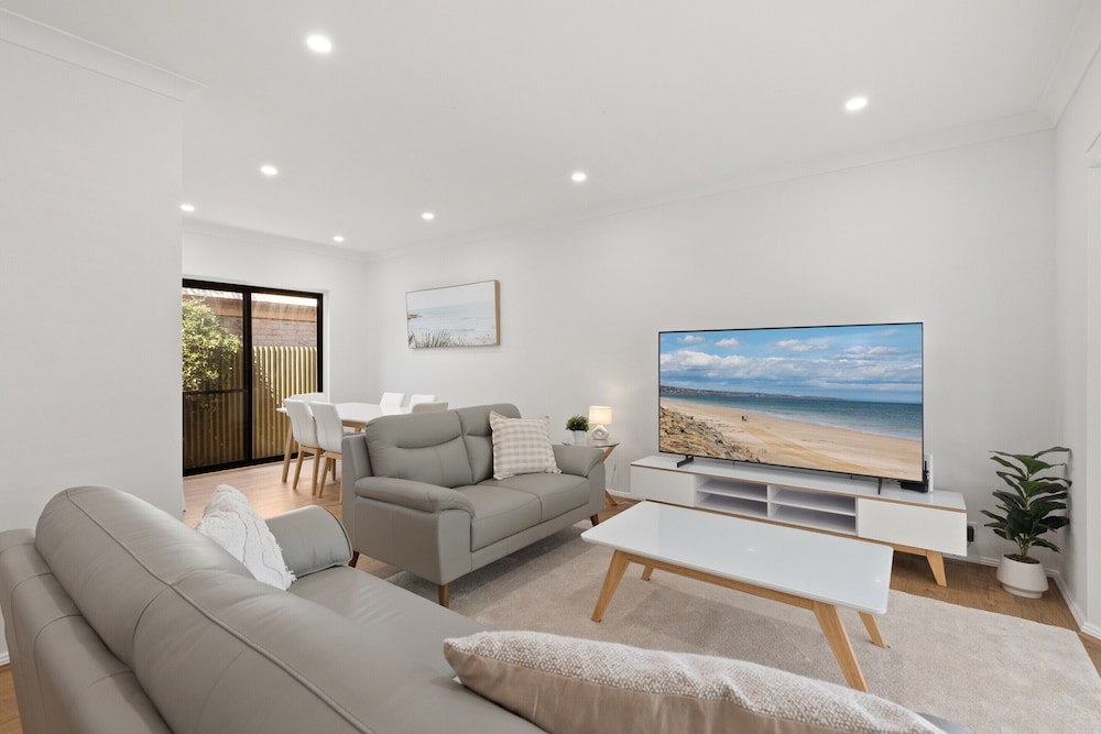 Stylish 3-bed House Close to Attractions