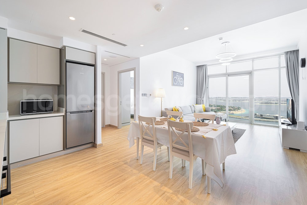 Homesgetaway-SunriseBay Emaar Beach ront