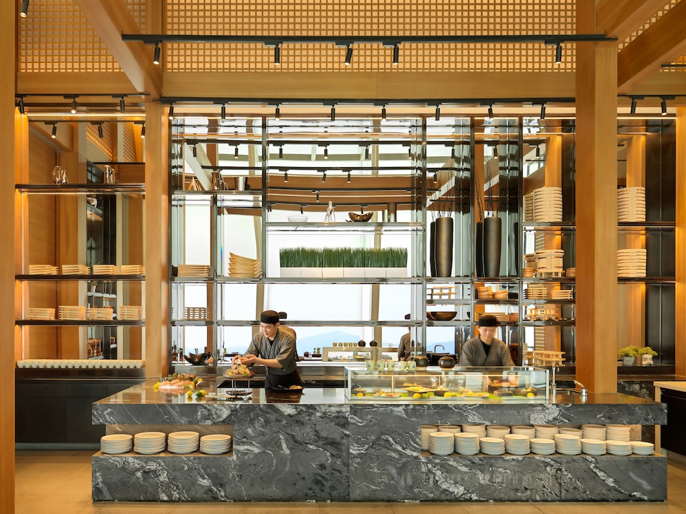 Mandarin Oriental, Shenzhen 67